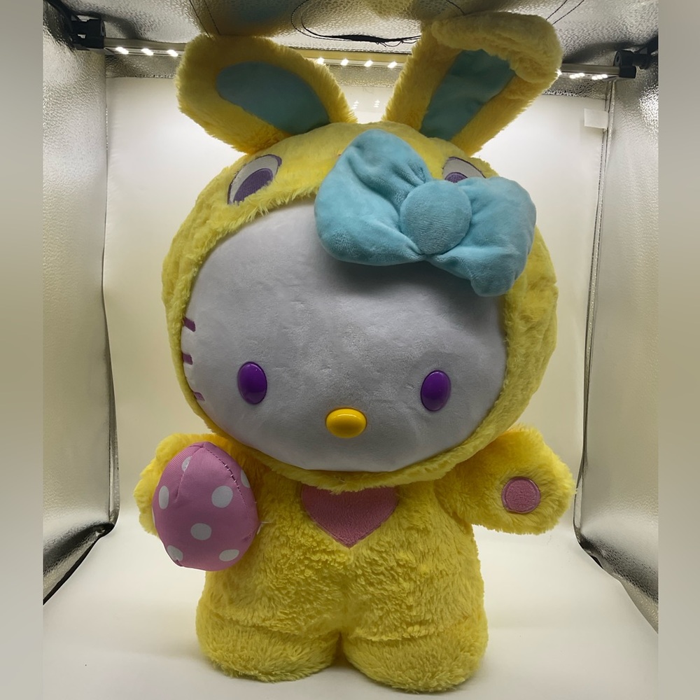LARGE 25” ULTRA SOFT WEIGHTED FOOT HELLO KITTY‎ IN BUNNY COSTUME
